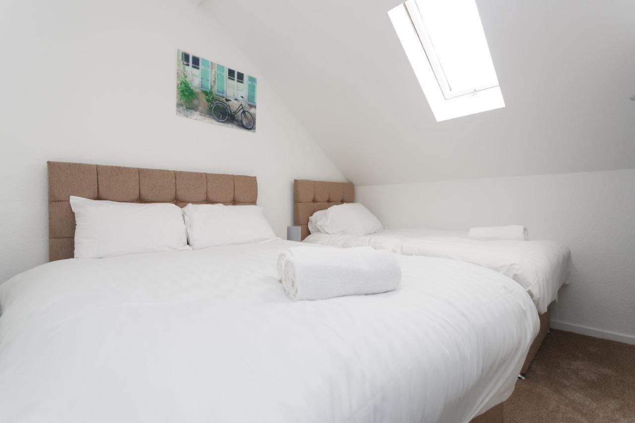 Kirkstall House Λιντς Εξωτερικό φωτογραφία